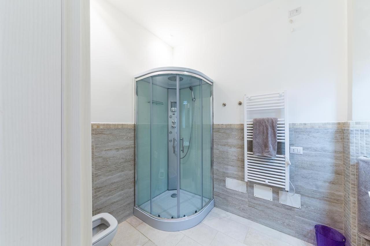 La Promenade Rooms & Suites Olbia Esterno foto